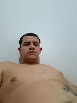 comcoroas online show from February 27, 2025, 5:37 pm