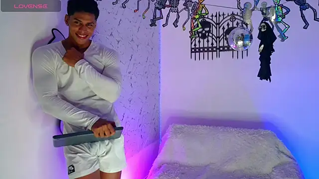 ken  owens online show from October 23, 2025, 4:33 am