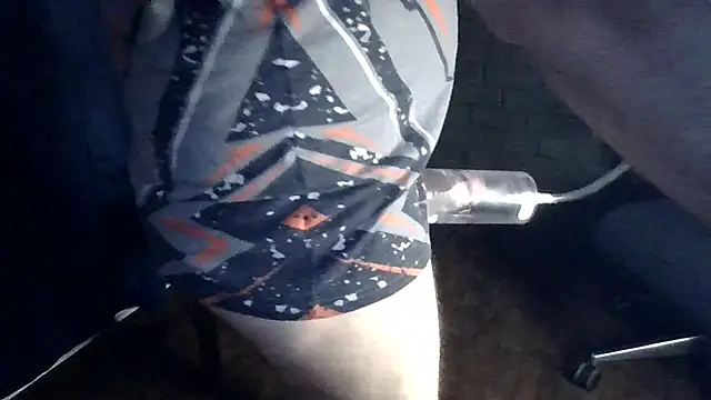 Snapshot of KiPumpdoggo chatting on March 17, 2026, 1:30 am KiPumpdoggo online show from March 17, 2026, 1:30 am