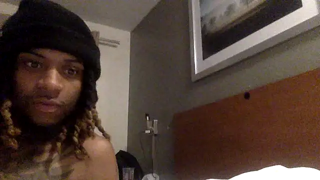 hissexdoll online show from October 17, 2025, 12:14 am