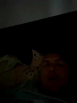 Snapshot of Mike8523 chatting on September 13, 2025, 1:00 pm Mike8523 online show from September 13, 2025, 1:00 pm