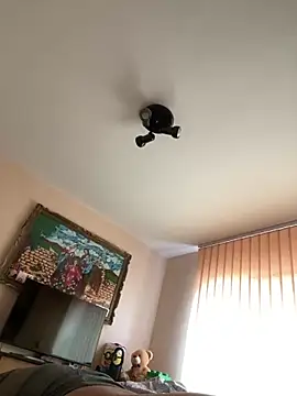 Snapshot of Mike8523 chatting on September 11, 2025, 10:48 am Mike8523 online show from September 11, 2025, 10:48 am