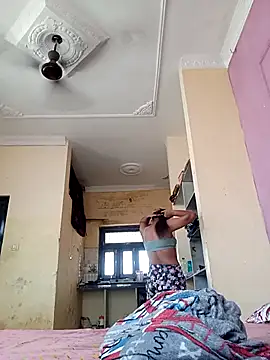 Snapshot of heena-3678 chatting on March 16, 2026, 8:07 am heena-3678 online show from March 16, 2026, 8:07 am