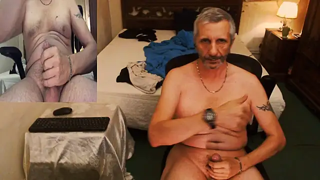 maxdaddy690 online show from September 16, 2025, 9:05 pm