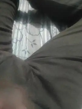 Snapshot of bbclip chatting on February 24, 2025, 3:09 pm bbclip online show from February 24, 2025, 3:09 pm