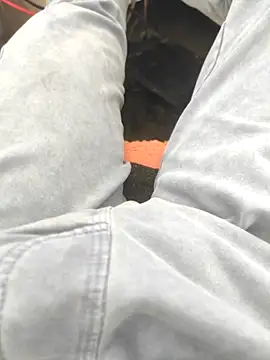 Snapshot of bbclip chatting on September 17, 2025, 8:05 am bbclip online show from September 17, 2025, 8:05 am