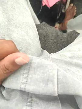 Snapshot of bbclip chatting on September 22, 2025, 4:40 am bbclip online show from September 22, 2025, 4:40 am