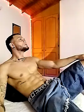 morenosiam online show from November 23, 2025, 1:59 am