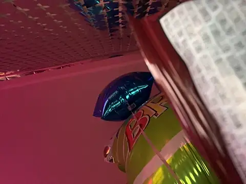 Snapshot of YODAPESOS chatting on November 1, 2025, 12:39 am YODAPESOS online show from November 1, 2025, 12:39 am