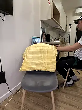 Snapshot of _KissMyAss_ chatting on March 16, 2026, 11:18 pm KissMyAss online show from March 16, 2026, 11:18 pm