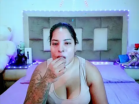 indiantopaz694u online show from July 20, 2026, 5:37 am