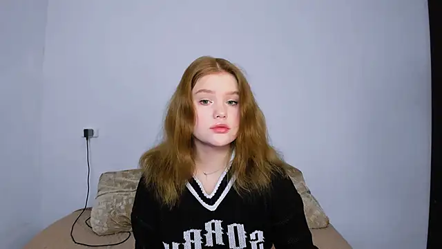 LaseyMoon online show from January 10, 2026, 1:56 am