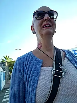 Emma Milf25 online show from September 25, 2025, 7:58 am