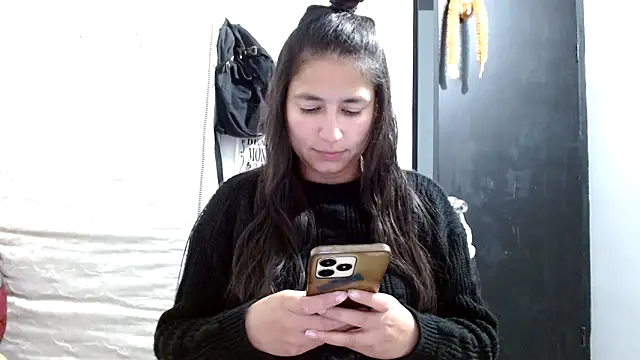 Escarcha-blue online show from October 26, 2025, 4:57 am