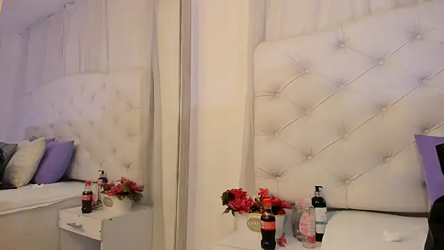 kamii arias online show from September 12, 2025, 12:38 pm