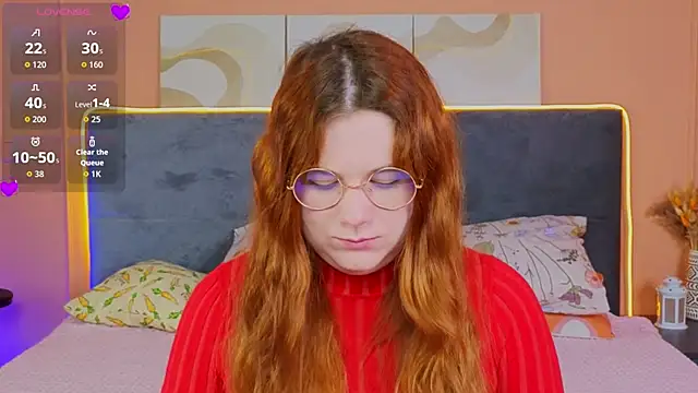 Eva Starlight online show from September 22, 2025, 4:07 am