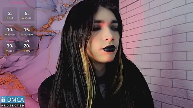 MaeveKuro online show from May 9, 2026, 3:10 am