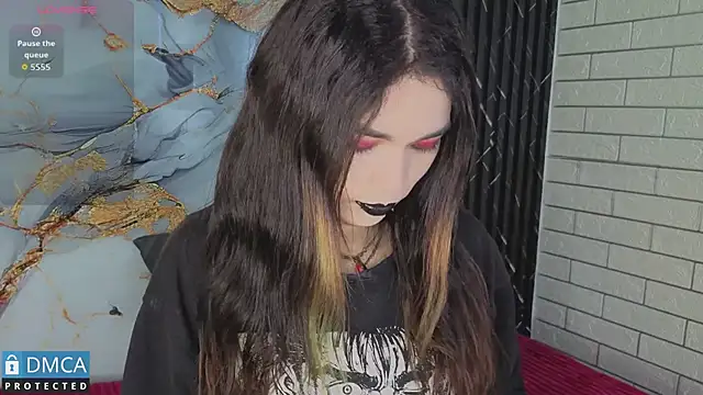MaeveKuro online show from May 28, 2026, 3:03 am