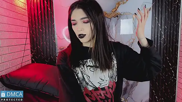 MaeveKuro online show from June 27, 2026, 3:23 am