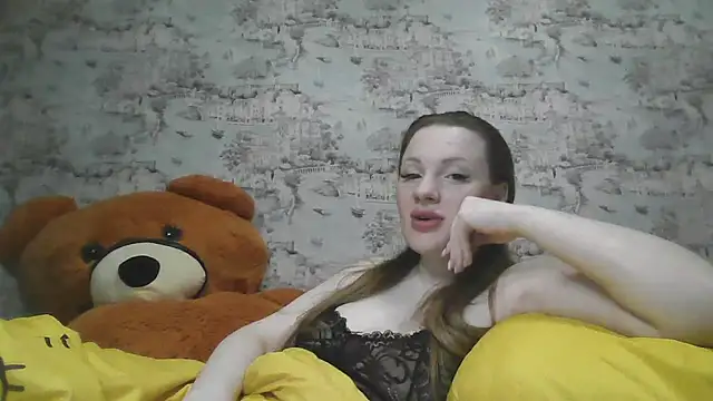 Eveline May online show from March 19, 2025, 8:54 pm