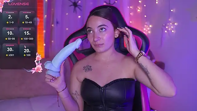 issa monterrey online show from October 17, 2025, 12:58 am