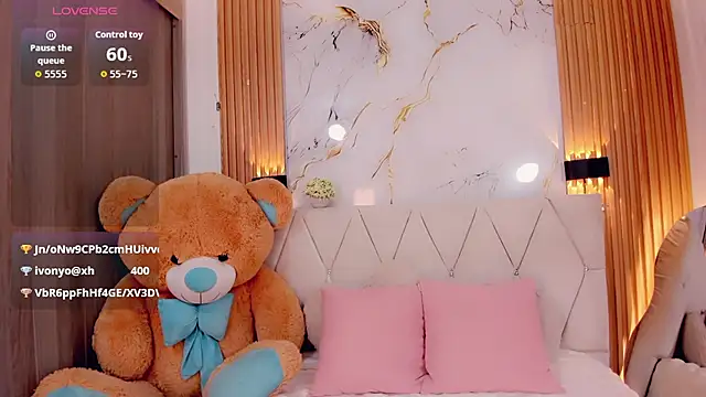 Snapshot of ValeriCardenas chatting on July 12, 2026, 2:23 am ValeriCardenas online show from July 12, 2026, 2:23 am