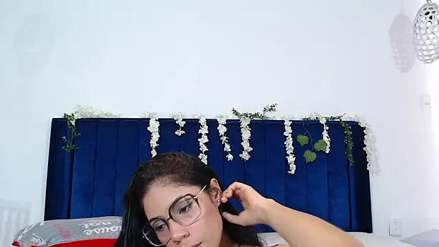 AzulMaverik online show from March 15, 2025, 1:51 pm