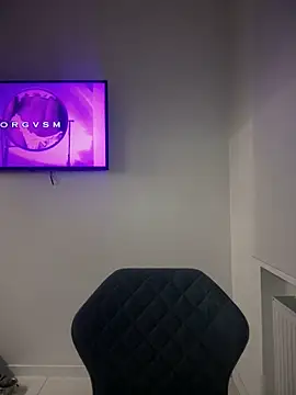 Snapshot of EvaBrooklyn chatting on March 14, 2025, 5:46 pm EvaBrooklyn online show from March 14, 2025, 5:46 pm