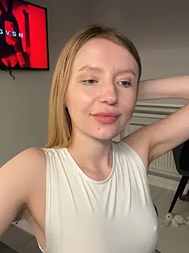 Snapshot of EvaBrooklyn chatting on March 2, 2025, 5:41 pm EvaBrooklyn online show from March 2, 2025, 5:41 pm