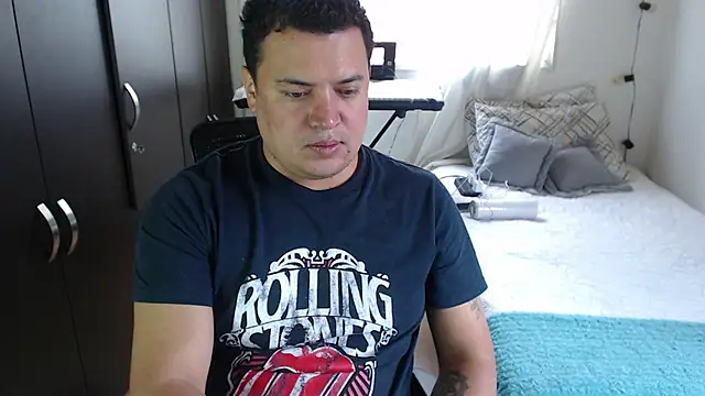 Snapshot of _Aragon__ chatting on March 7, 2025, 1:29 pm Aragon online show from March 7, 2025, 1:29 pm