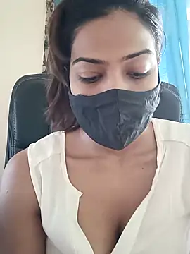 CRAZY  BITE online show from June 12, 2026, 12:03 pm