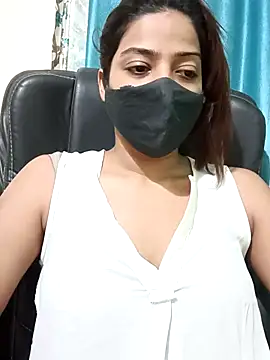 CRAZY  BITE online show from June 6, 2026, 9:42 pm