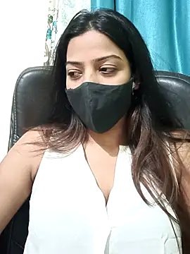 CRAZY  BITE online show from February 8, 2026, 9:56 pm