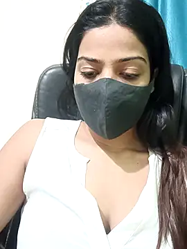 CRAZY  BITE online show from July 28, 2026, 6:53 pm