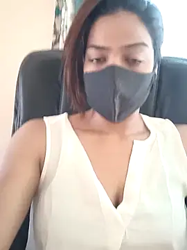 CRAZY  BITE online show from April 30, 2026, 11:39 am