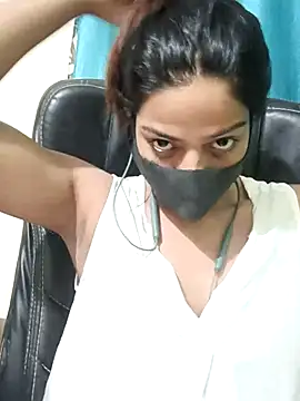 CRAZY  BITE online show from August 2, 2026, 10:07 pm