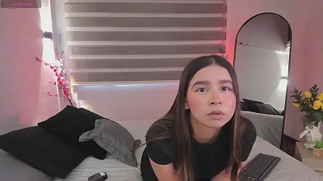 sweet obsession   online show from September 30, 2025, 8:04 pm