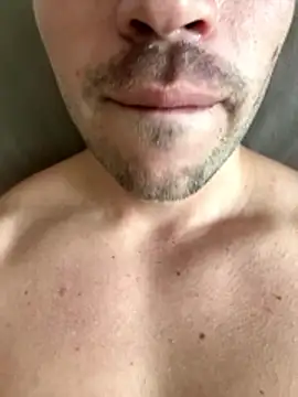 Snapshot of shuki0101 chatting on January 17, 2026, 8:01 pm shuki0101 online show from January 17, 2026, 8:01 pm