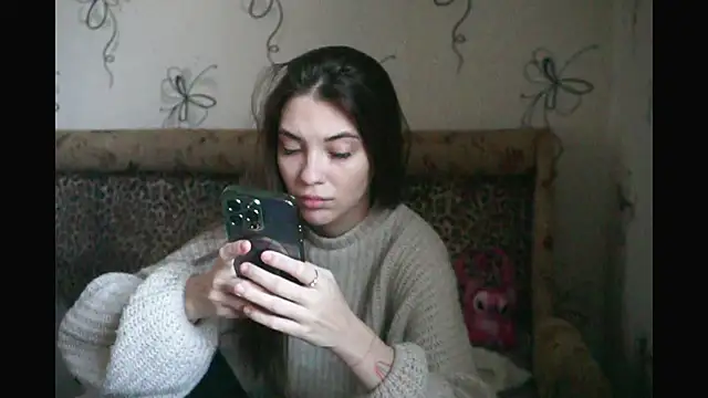 MrrKate online show from March 8, 2025, 9:50 am