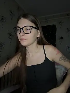 MrrKate online show from November 16, 2025, 12:15 am