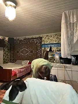 MrrKate online show from December 2, 2025, 1:50 am