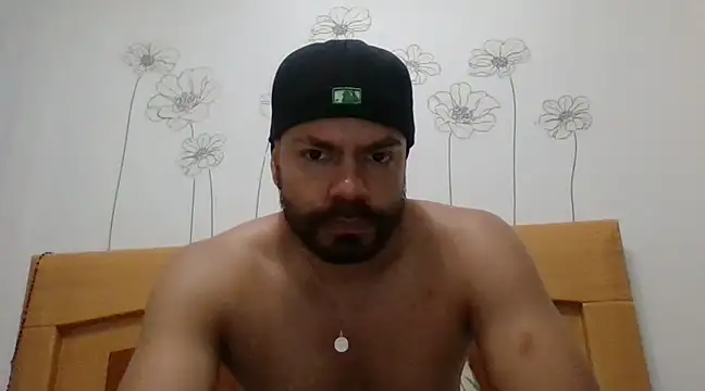 Snapshot of andrhez1994 chatting on March 11, 2025, 7:25 pm andrhez1994 online show from March 11, 2025, 7:25 pm