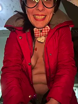 Snapshot of NataKitten chatting on February 12, 2026, 6:29 pm NataKitten online show from February 12, 2026, 6:29 pm