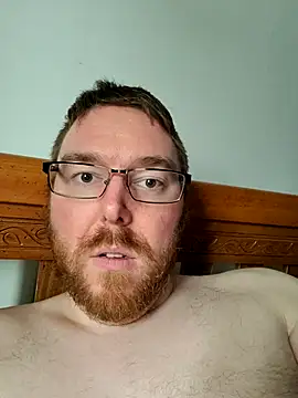 Snapshot of Madelle- chatting on March 4, 2025, 7:43 pm Madelle- online show from March 4, 2025, 7:43 pm