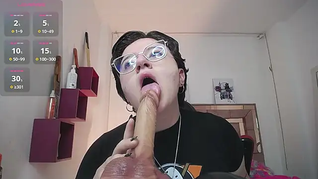 safyka online show from November 5, 2025, 1:42 am