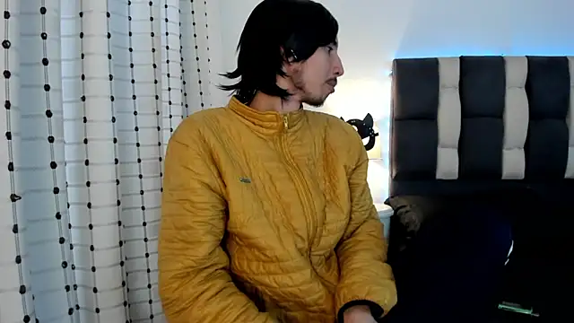 Snapshot of loverisu-coral chatting on January 16, 2026, 10:14 pm loverisu-coral online show from January 16, 2026, 10:14 pm