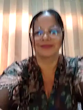 Snapshot of Novata chatting on July 5, 2026, 7:43 pm Novata online show from July 5, 2026, 7:43 pm