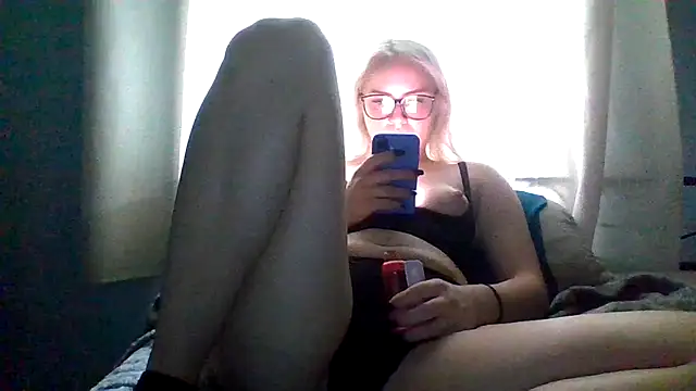 Snapshot of sluttypumpkin chatting on June 26, 2026, 4:35 pm sluttypumpkin online show from June 26, 2026, 4:35 pm