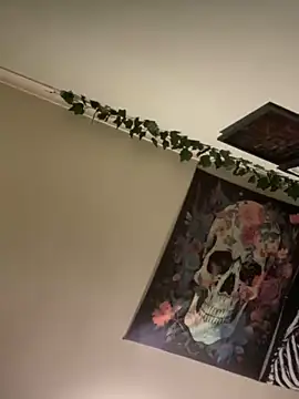 1Zoey101 online show from March 18, 2025, 2:39 pm