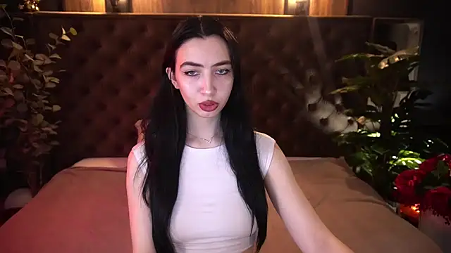 WildKittenX  online show from March 15, 2026, 6:42 am